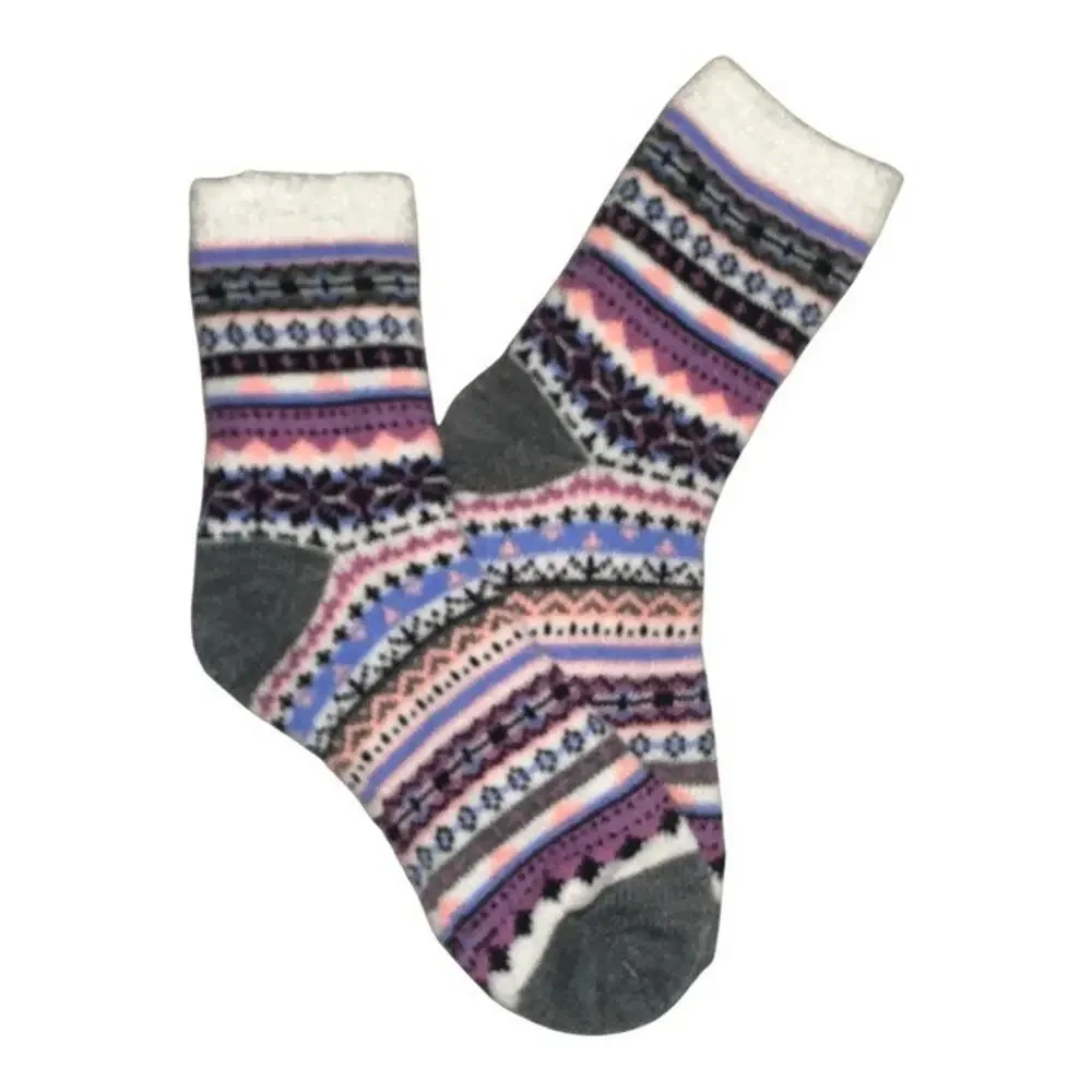 Magellan Outdoors Lodge Crew Socks Purple Gray Aloe Infused Lined Medium 6-10